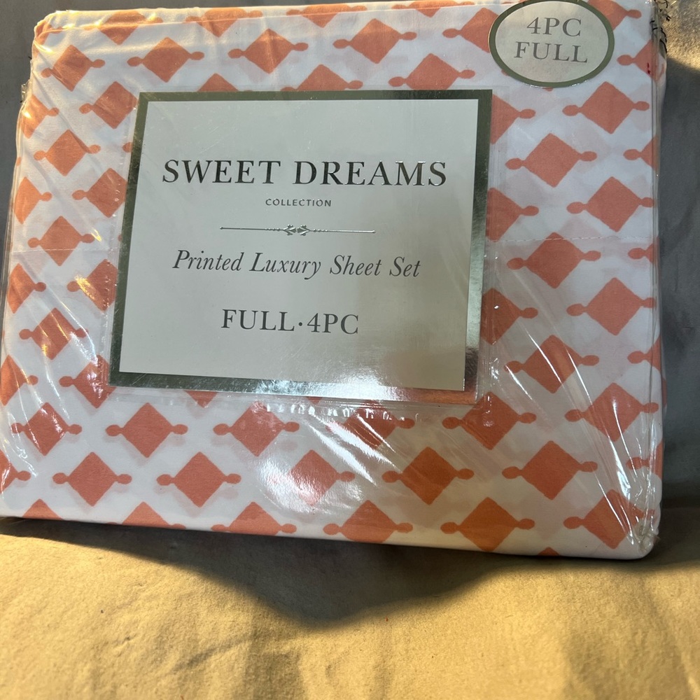 Sheets full